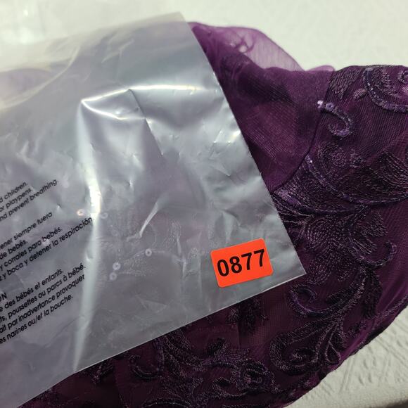 Mother of the Bride Asymmetrical formal Gown Embroidered floral bodice Size 16W - Picture 16 of 16